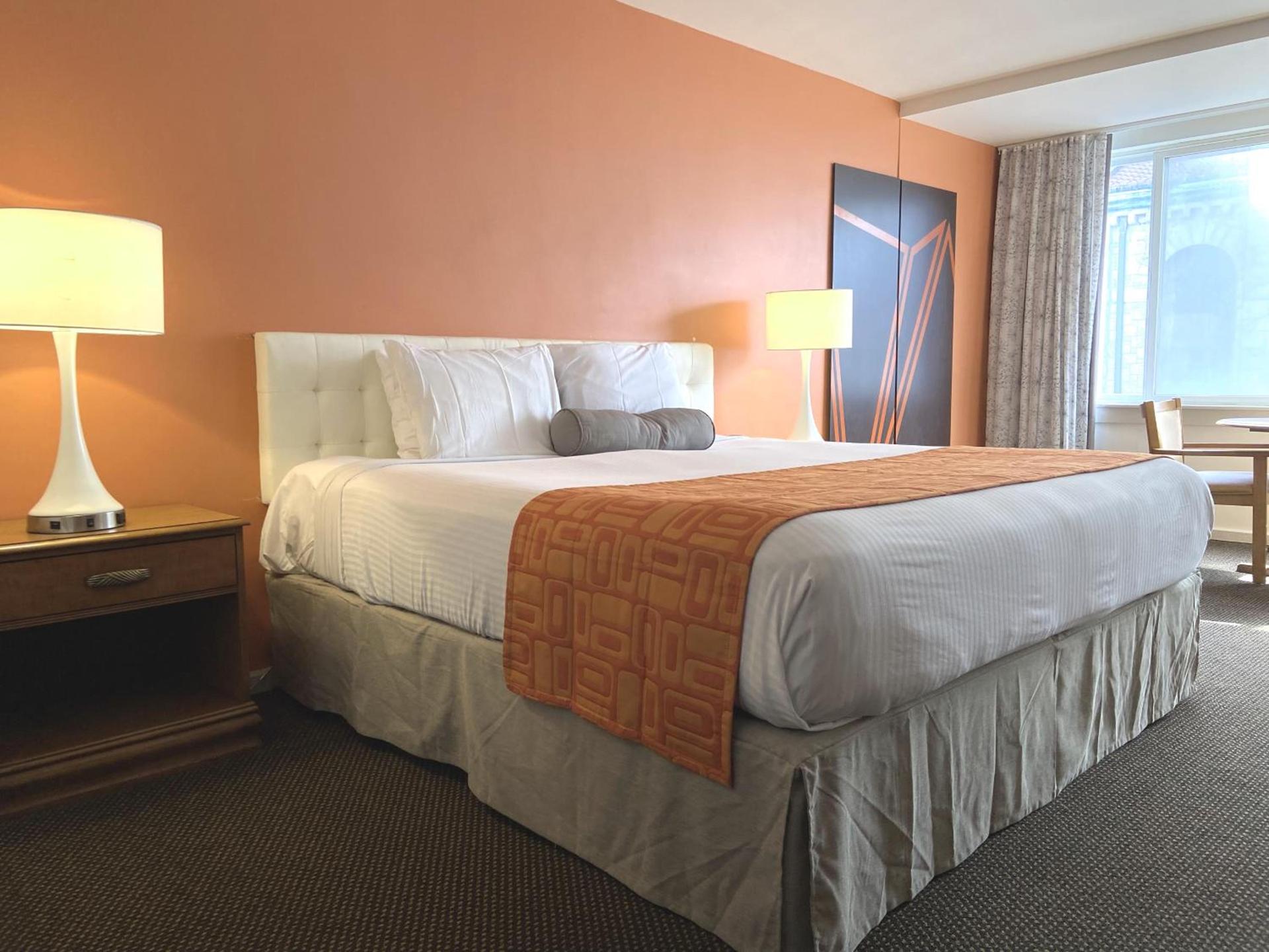 Howard Johnson by Wyndham Atlantic City photo 5