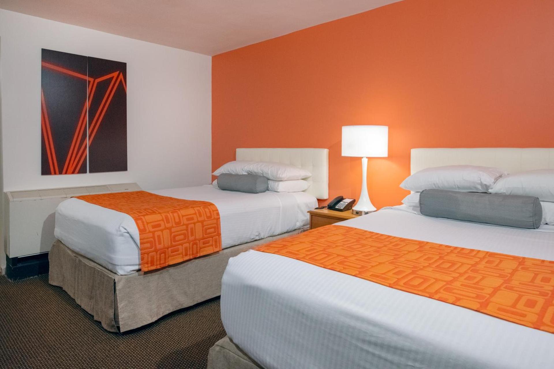 Howard Johnson by Wyndham Atlantic City photo 3