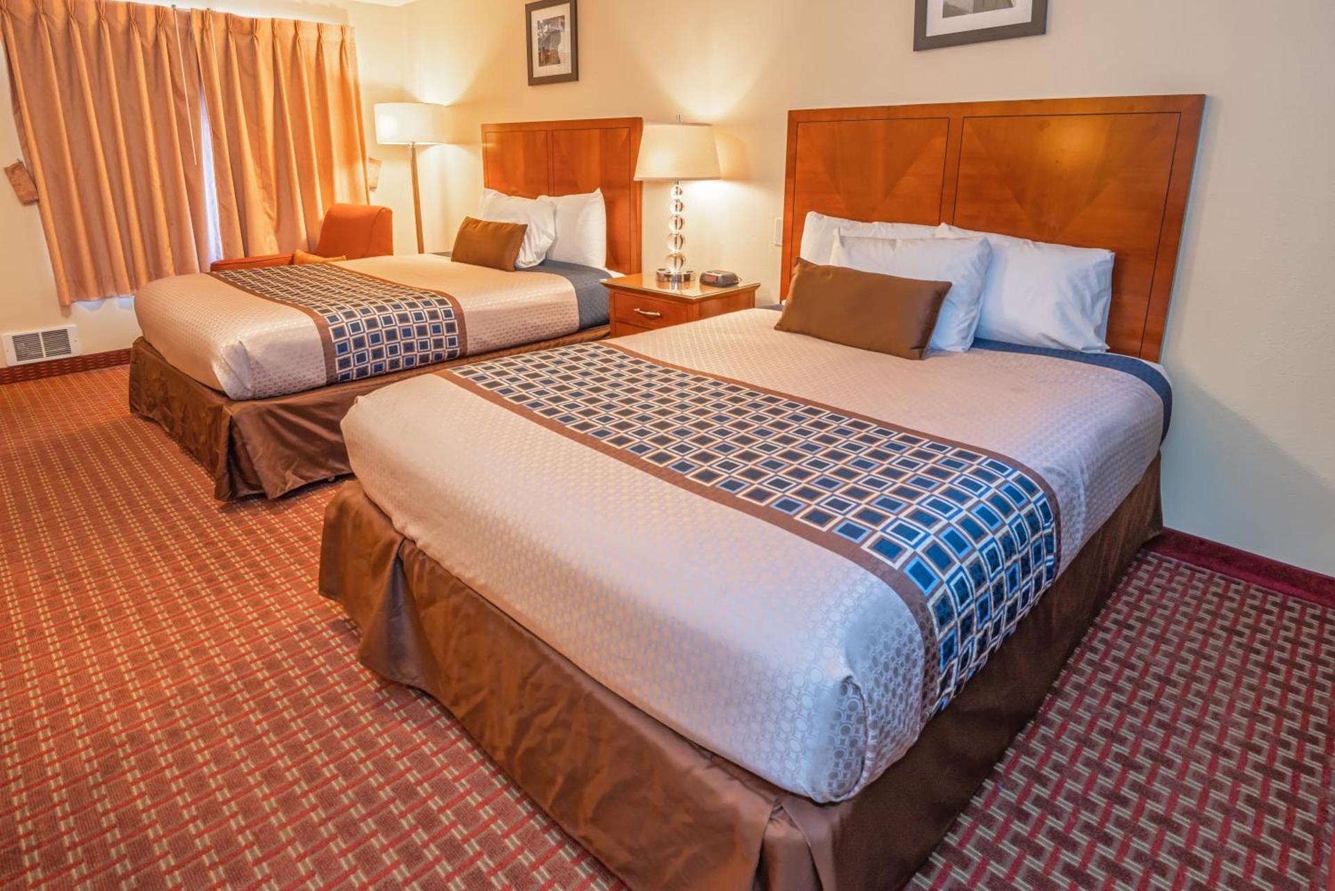 Riviera Inn photo 28