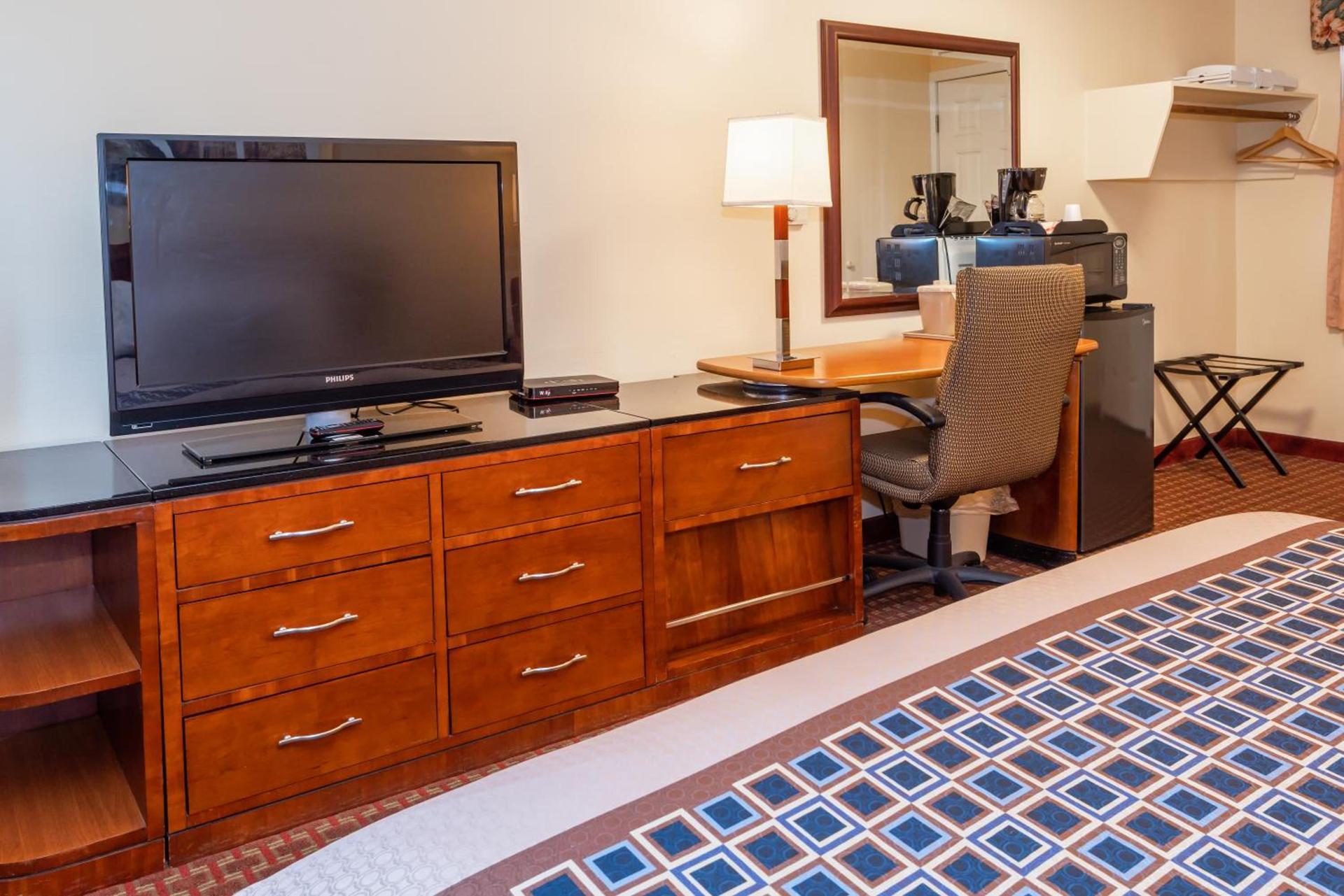 Riviera Inn photo 31