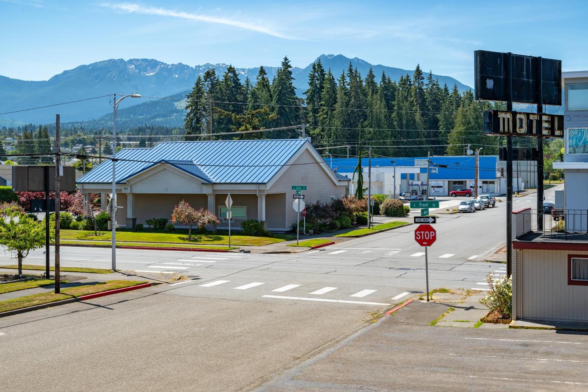 Riviera Inn photo 4