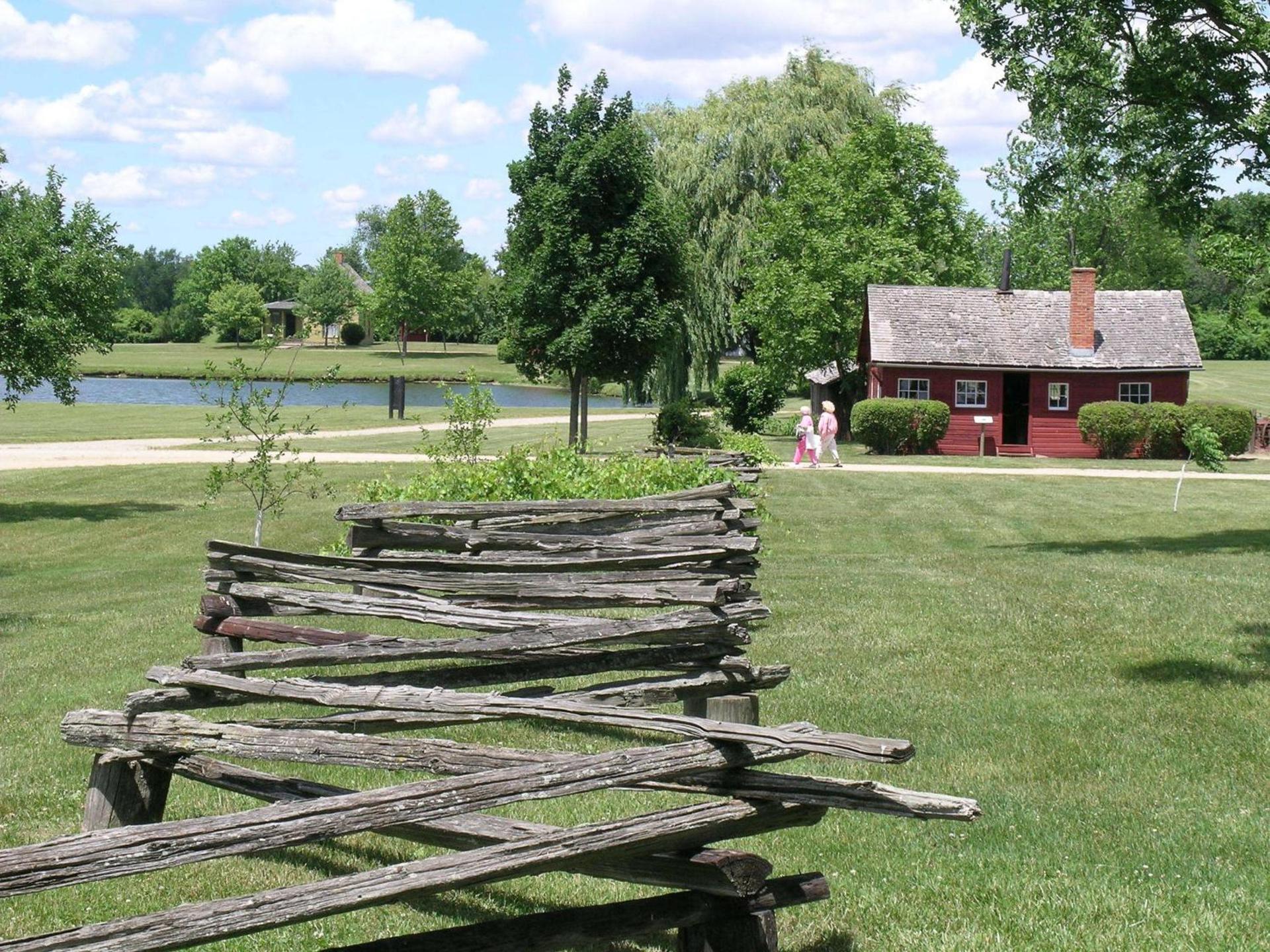 Amish Inn photo 29