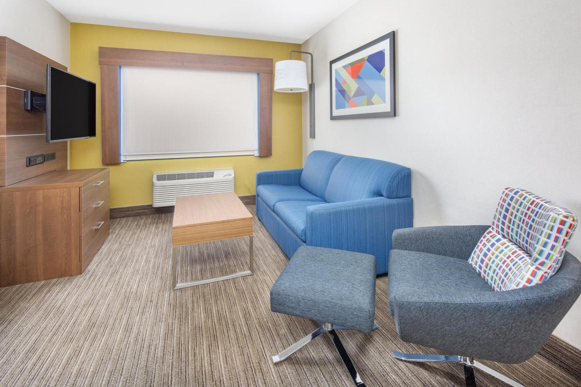Holiday Inn Express Hotel & Suites Bishop by IHG photo 45