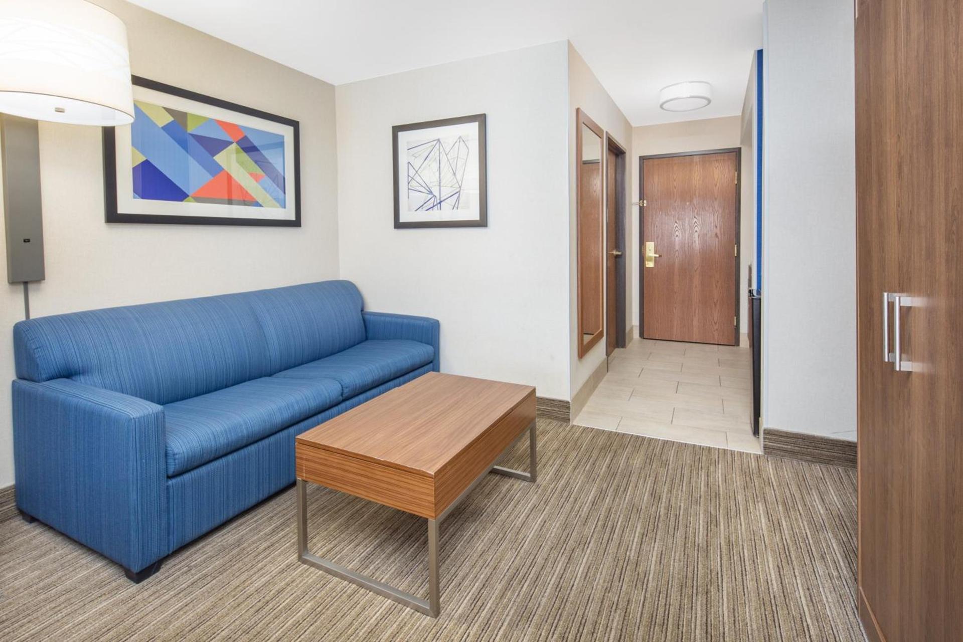 Holiday Inn Express Hotel & Suites Bishop by IHG photo 40