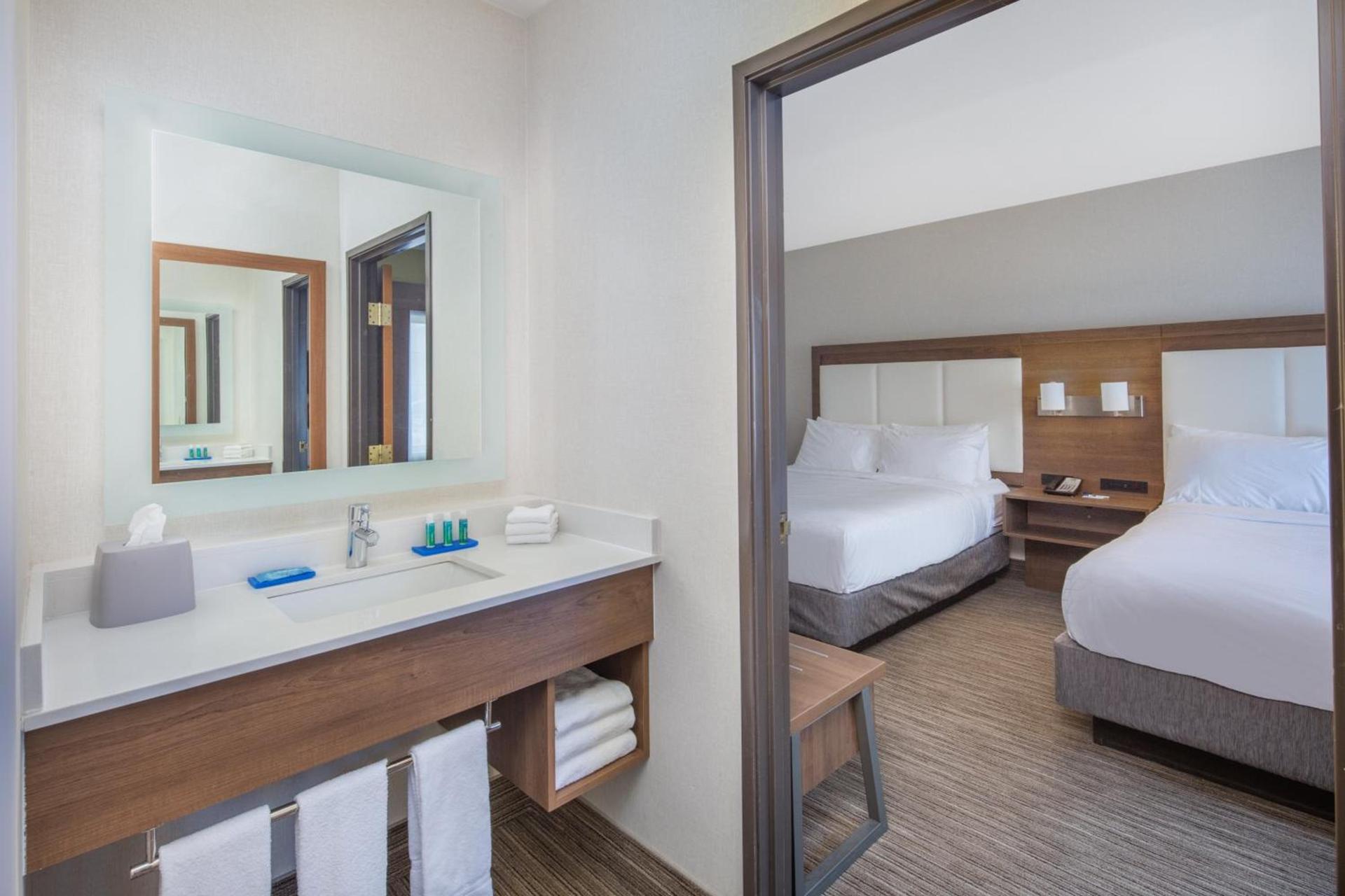 Holiday Inn Express Hotel & Suites Bishop by IHG photo 15