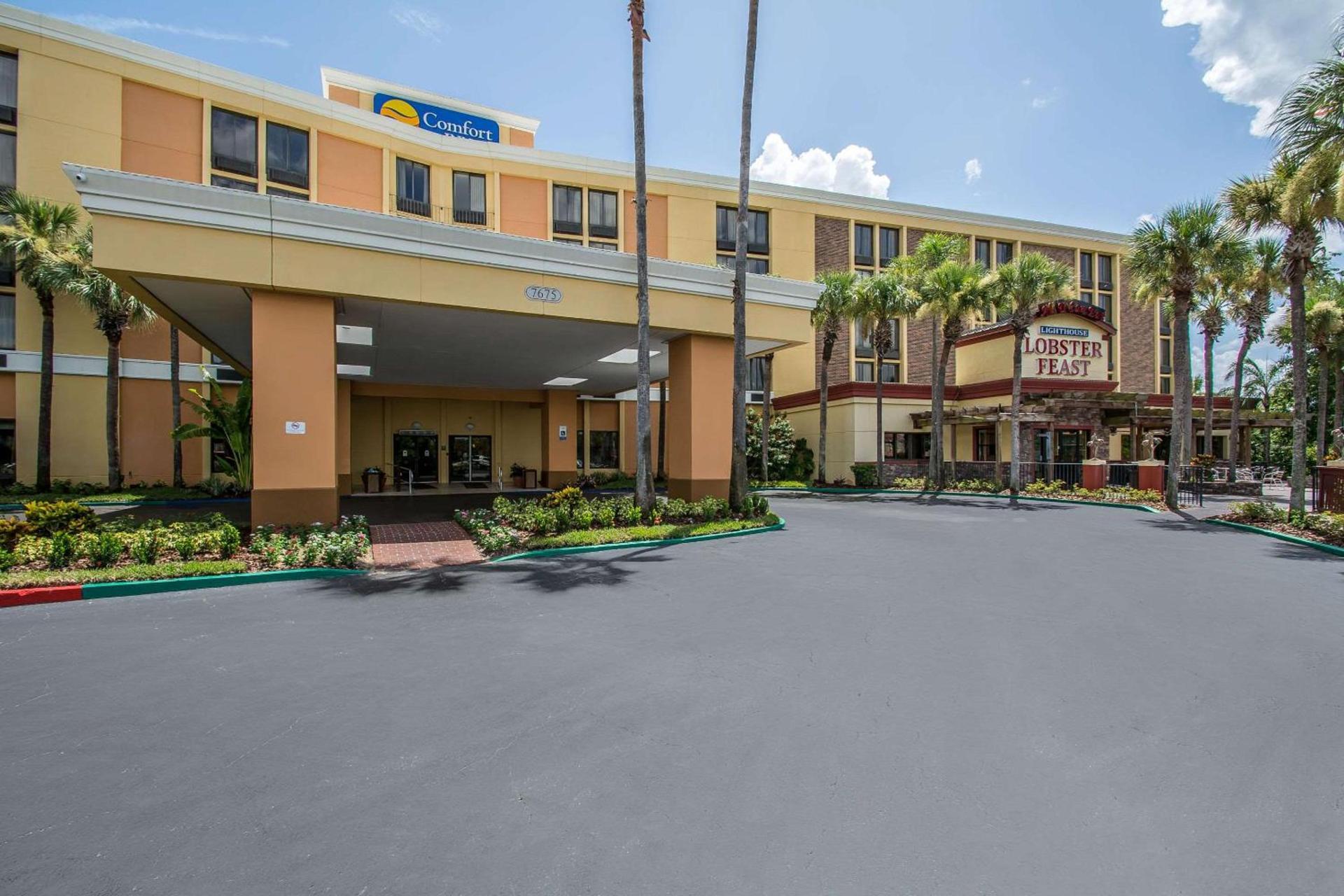 The Adventure Hotel by the Parks photo 5