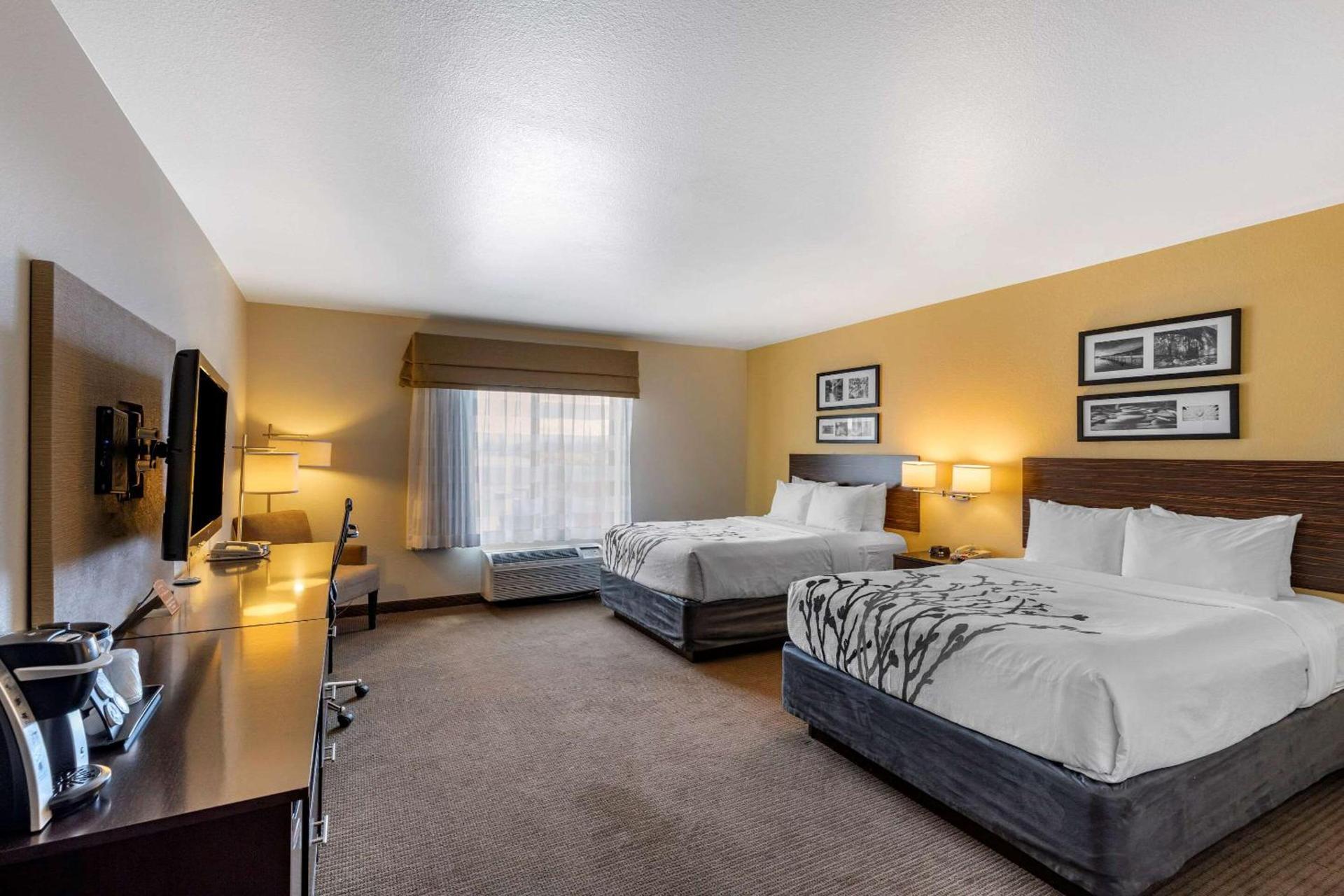 Sleep Inn & Suites Miles City I-94 photo 11