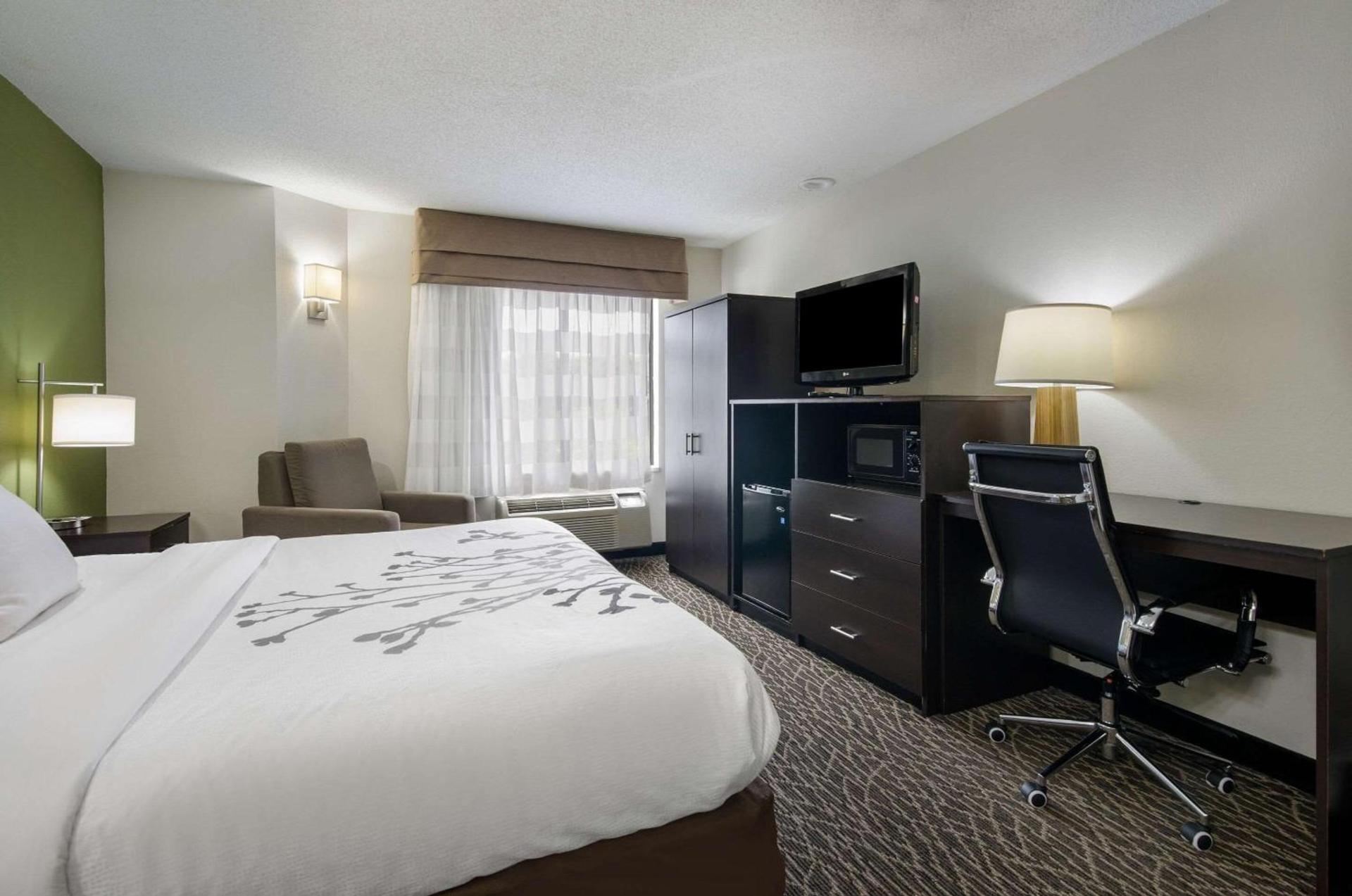 Sleep Inn Hanes Mall photo 17