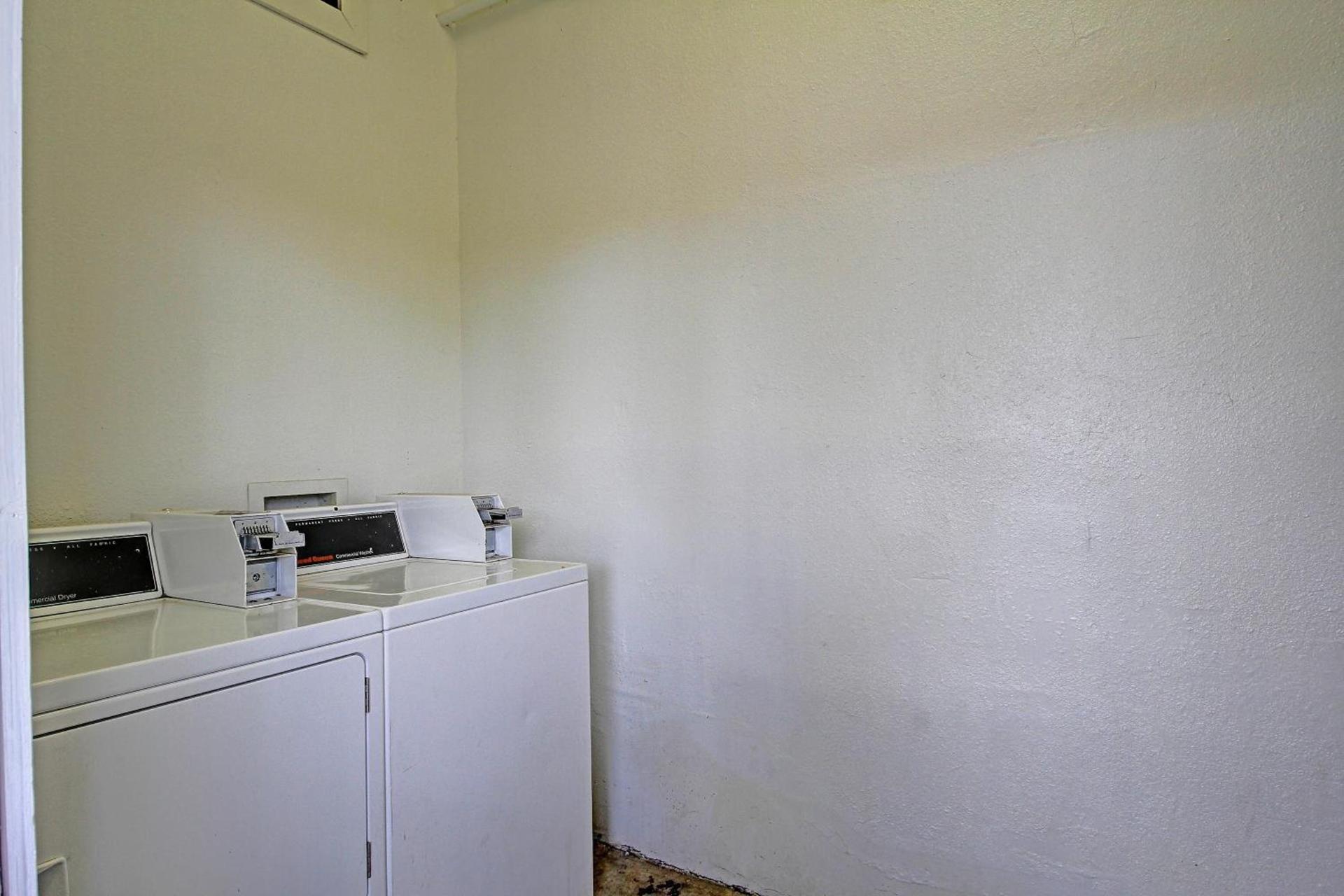 Motel 6-Edinburg, TX photo 45
