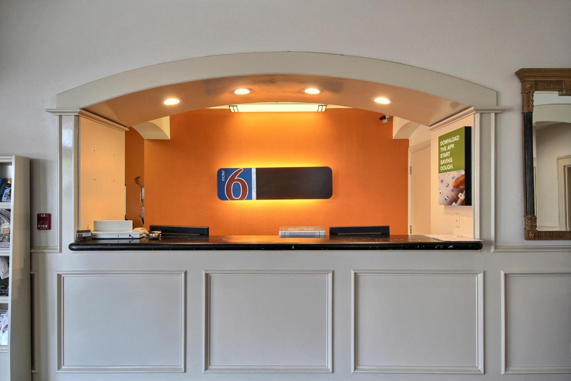 Motel 6-Edinburg, TX photo 57