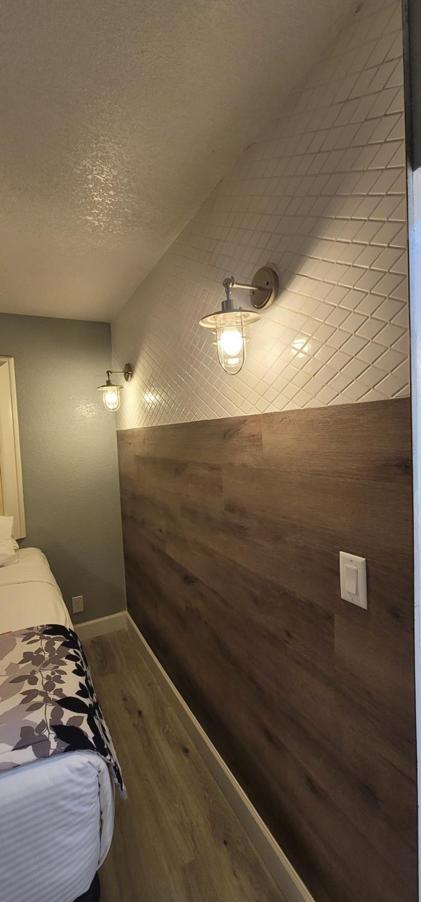 Dragonfly Inn & Suites photo 50