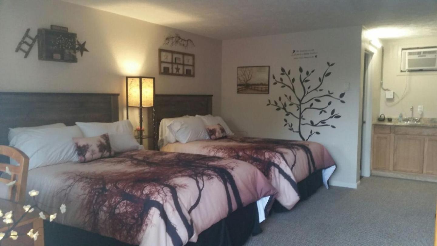 Oakland Motel photo 4