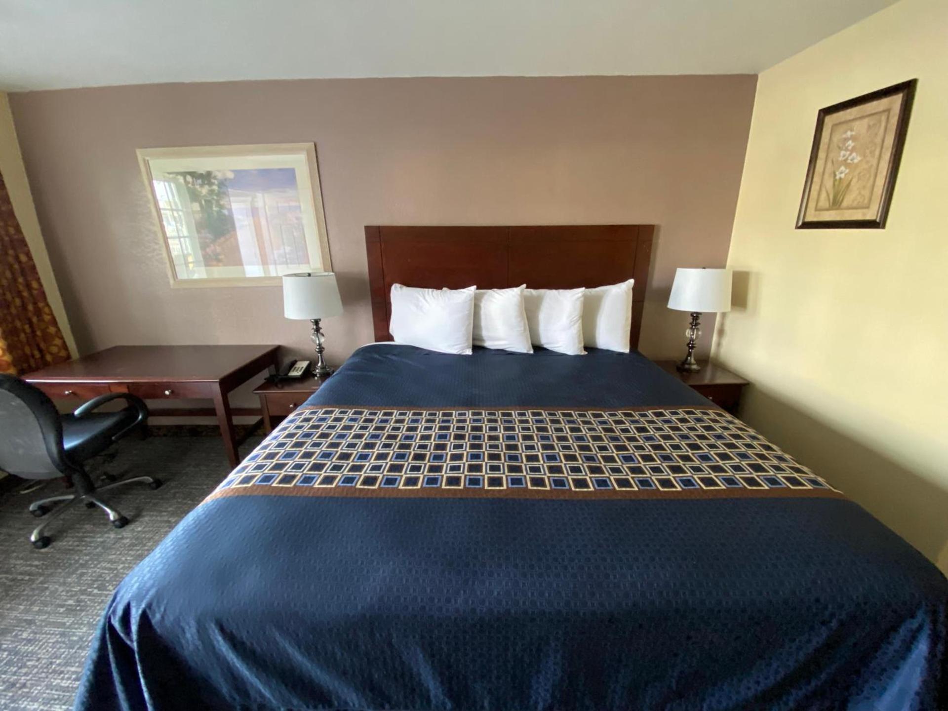 Beachway Inn photo 10