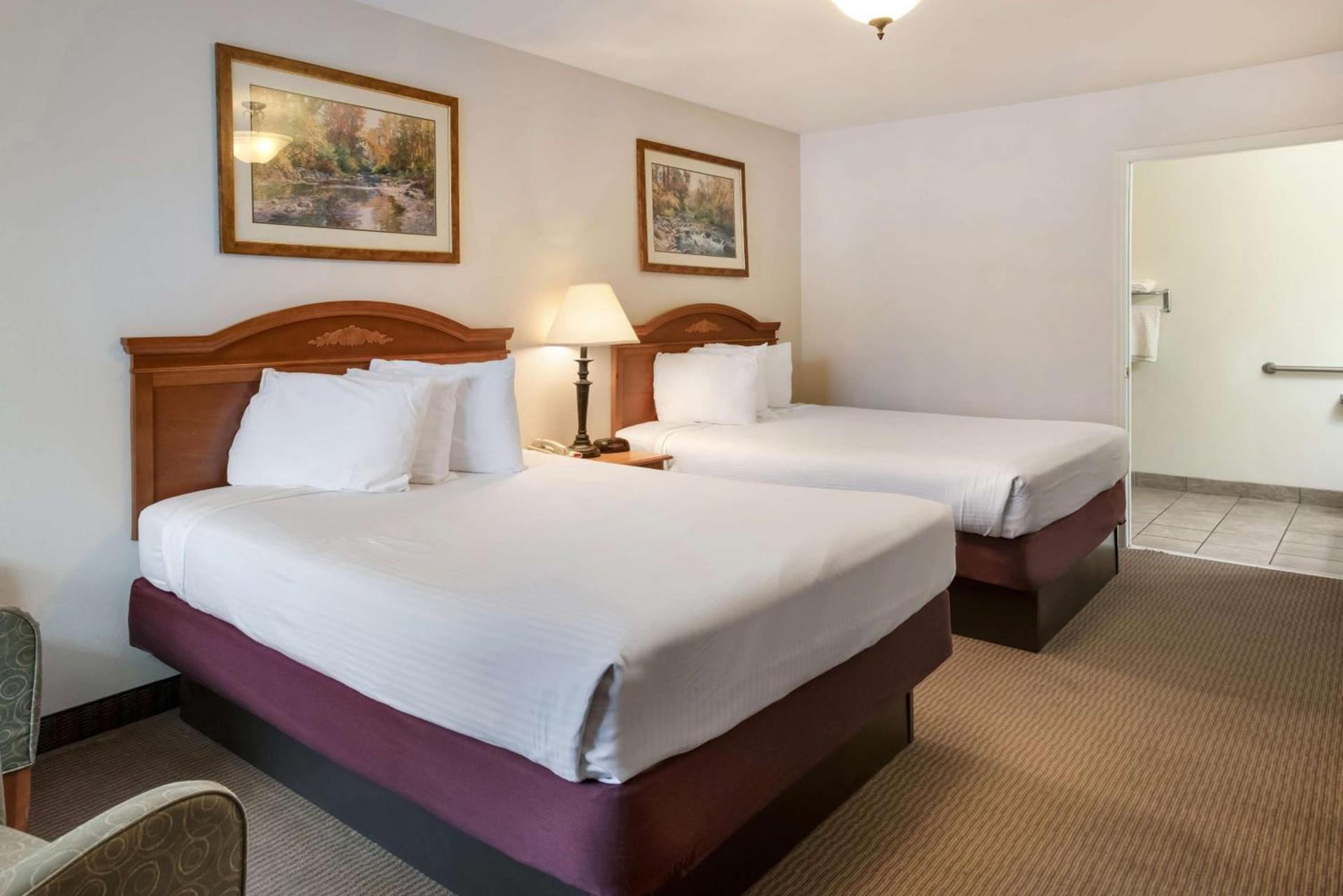 SureStay Hotel by Best Western Leesville photo 18