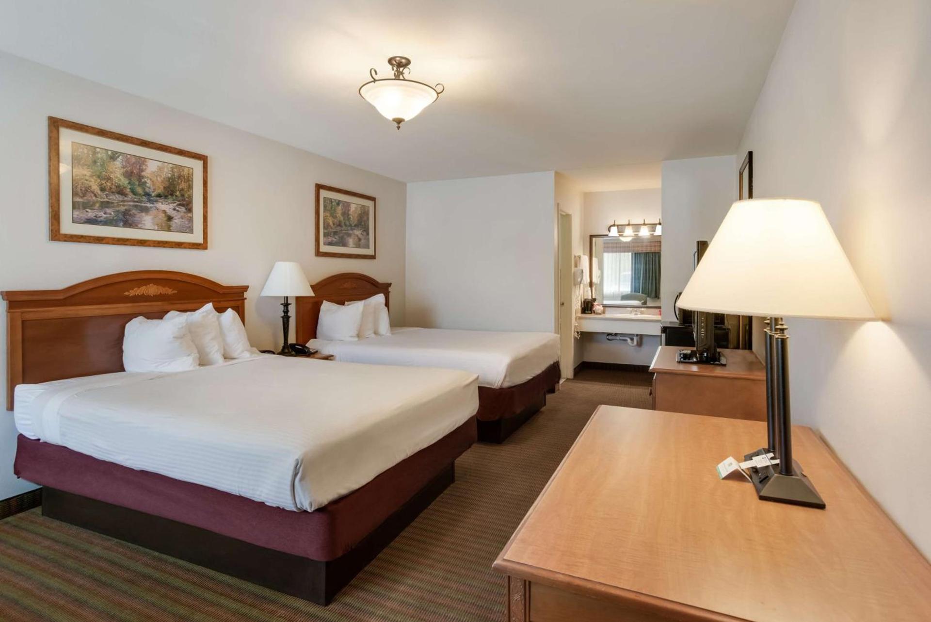 SureStay Hotel by Best Western Leesville photo 3