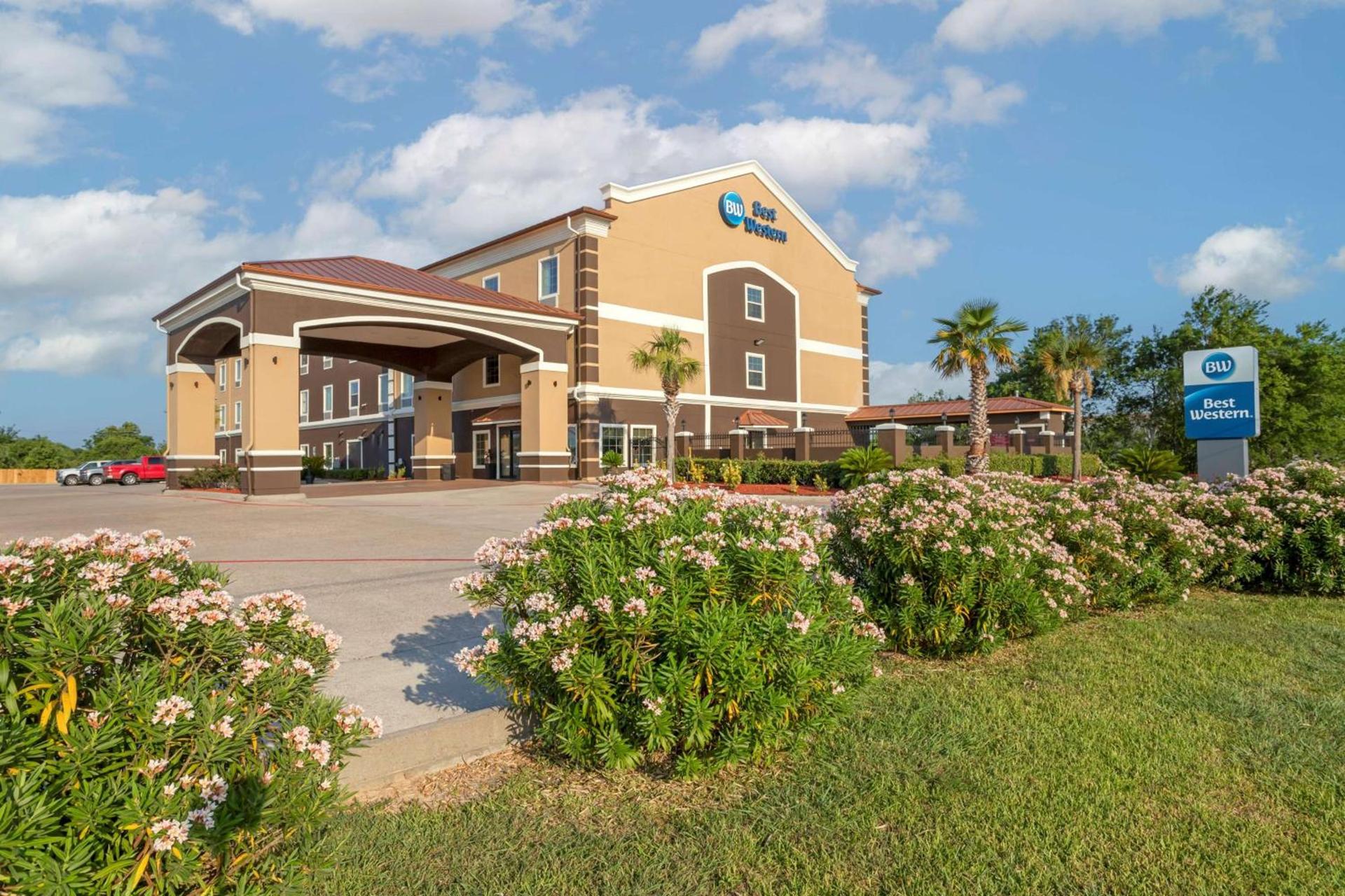 Best Western Texas City photo 5