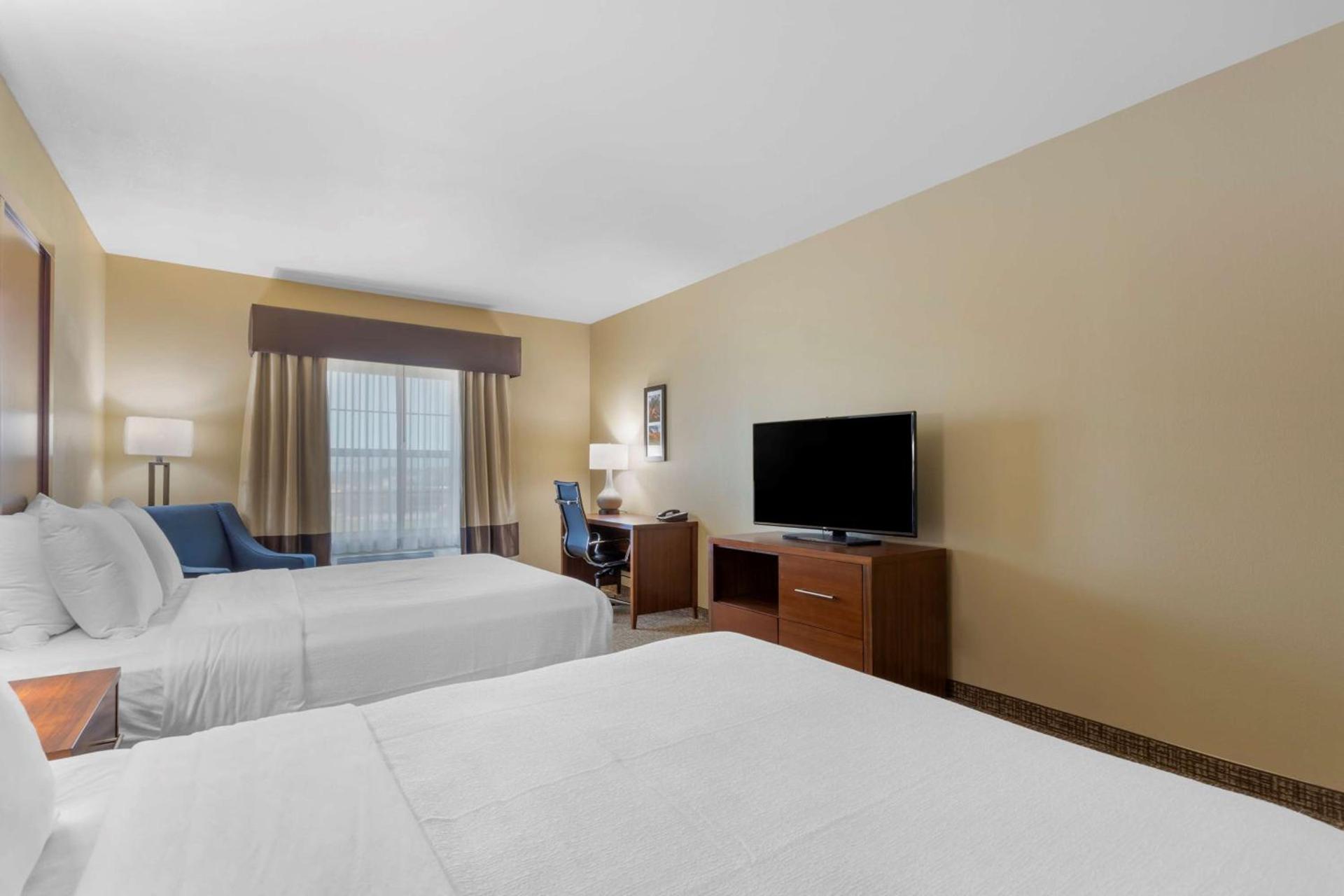 Best Western Texas City photo 10