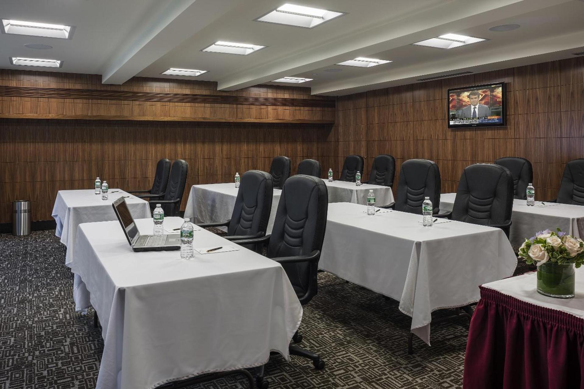 Opera House Hotel photo 28