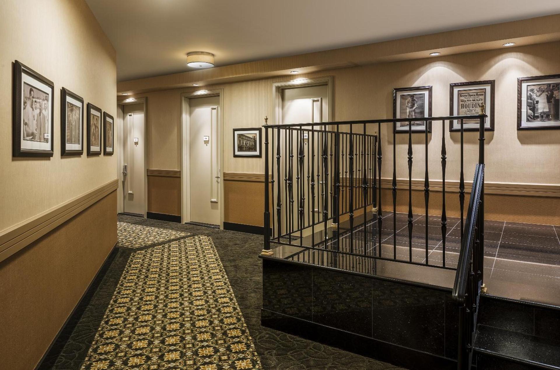 Opera House Hotel photo 24