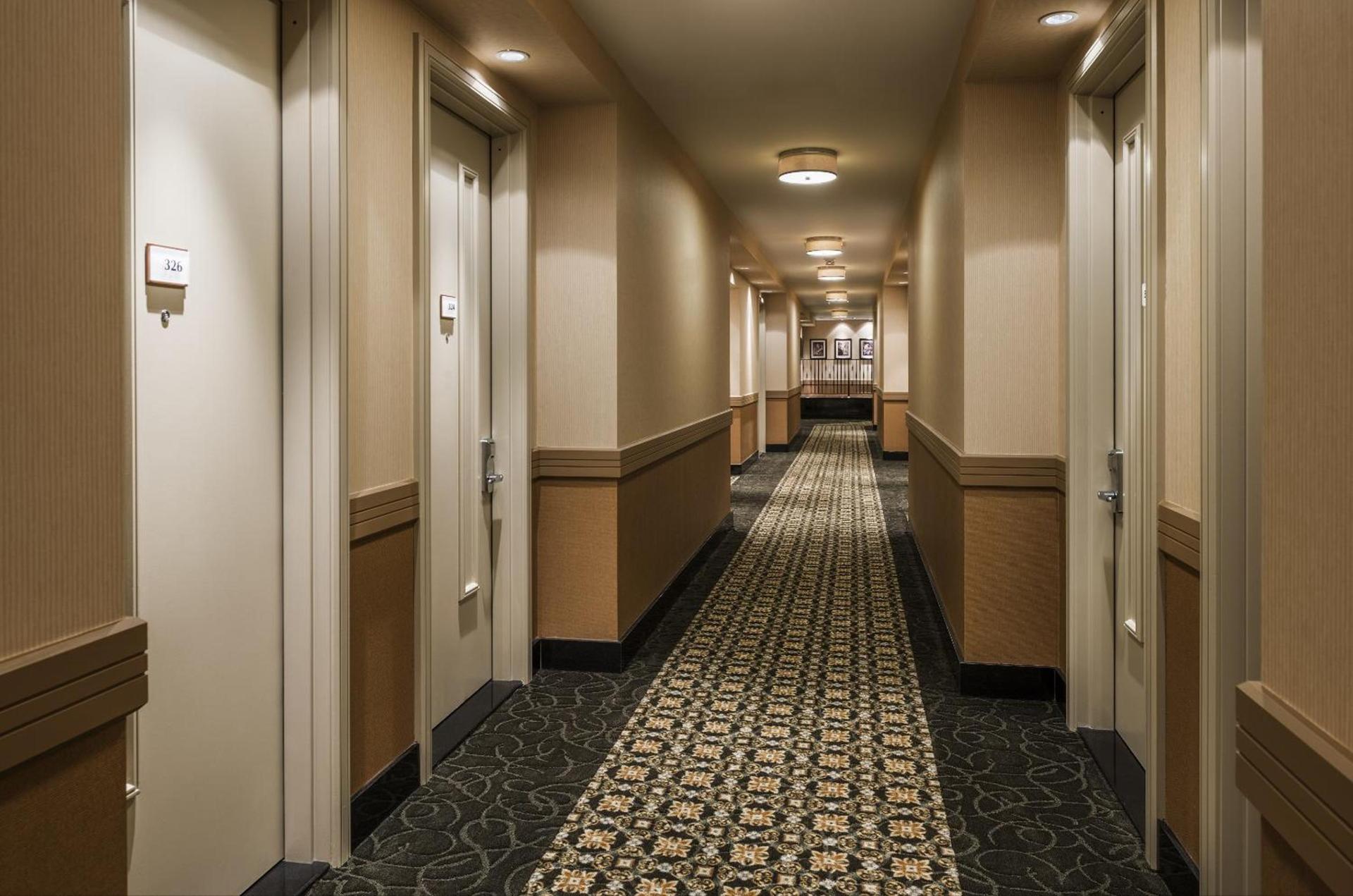 Opera House Hotel photo 25