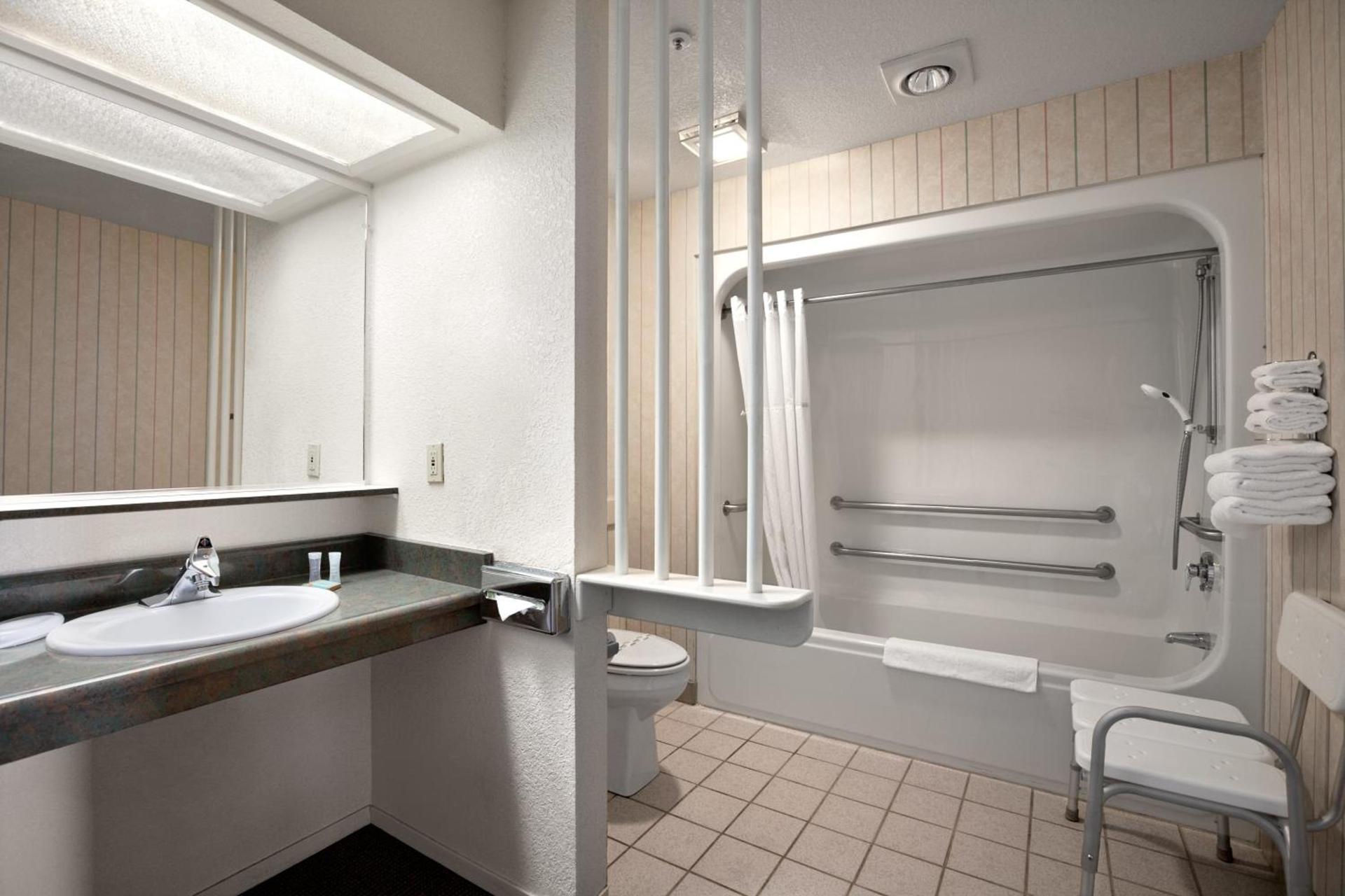 Travelodge by Wyndham Angels Camp CA photo 28