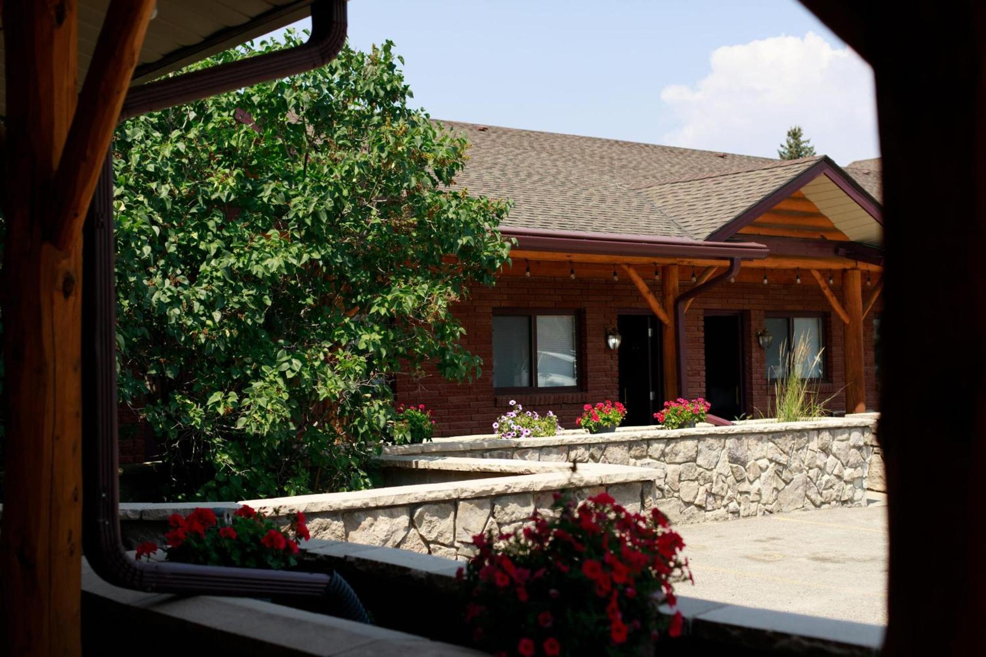 Sundance Motel photo 18