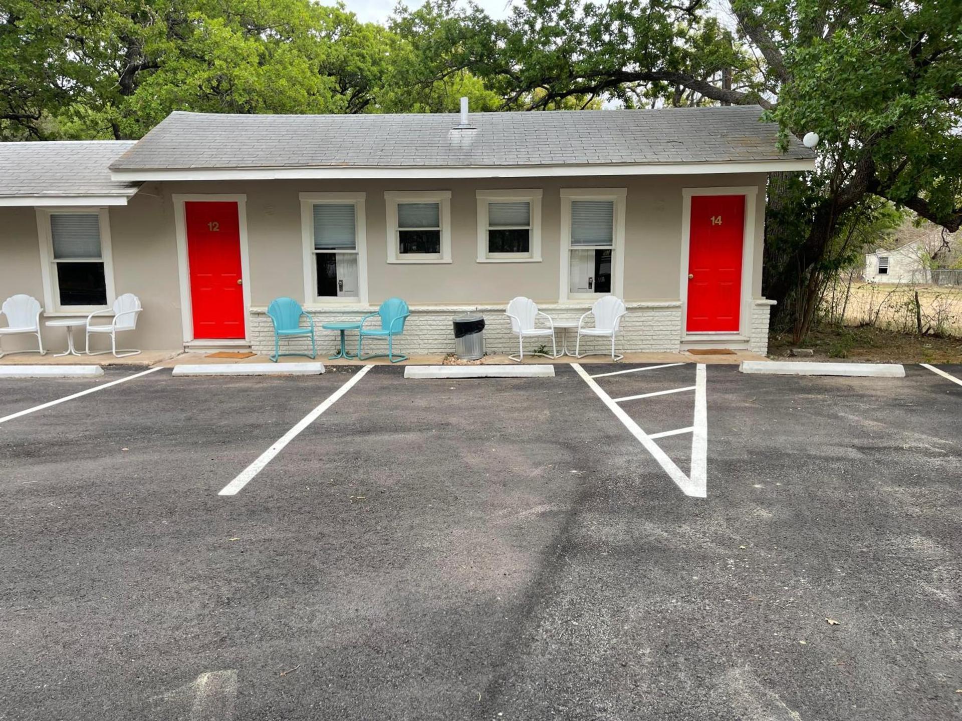 Frederick Motel photo 4