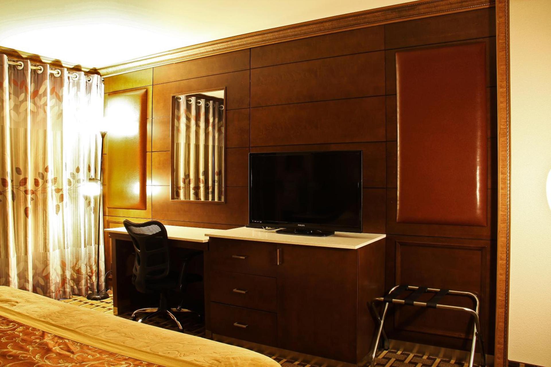 LA Crystal Hotel -Los Angeles-Long Beach Area photo 58