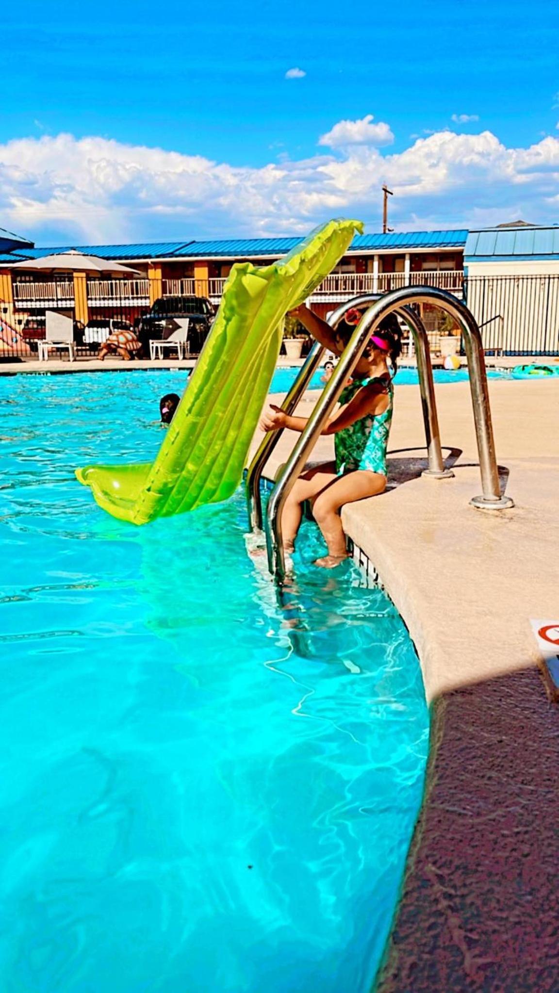The Classic Desert Aire Hotel photo 16