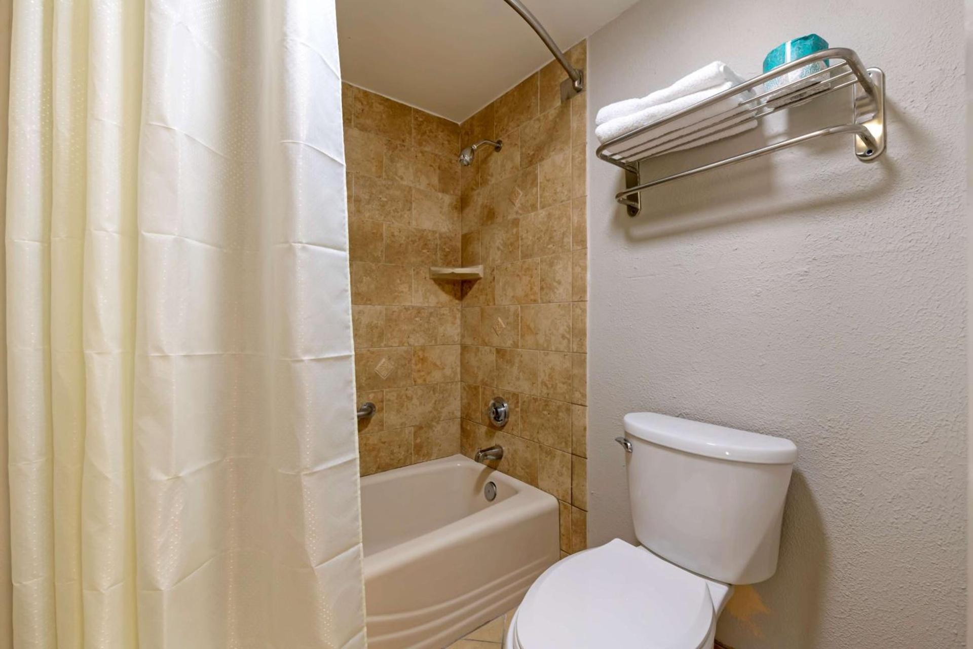 Best Western Inn Of Palatka photo 30