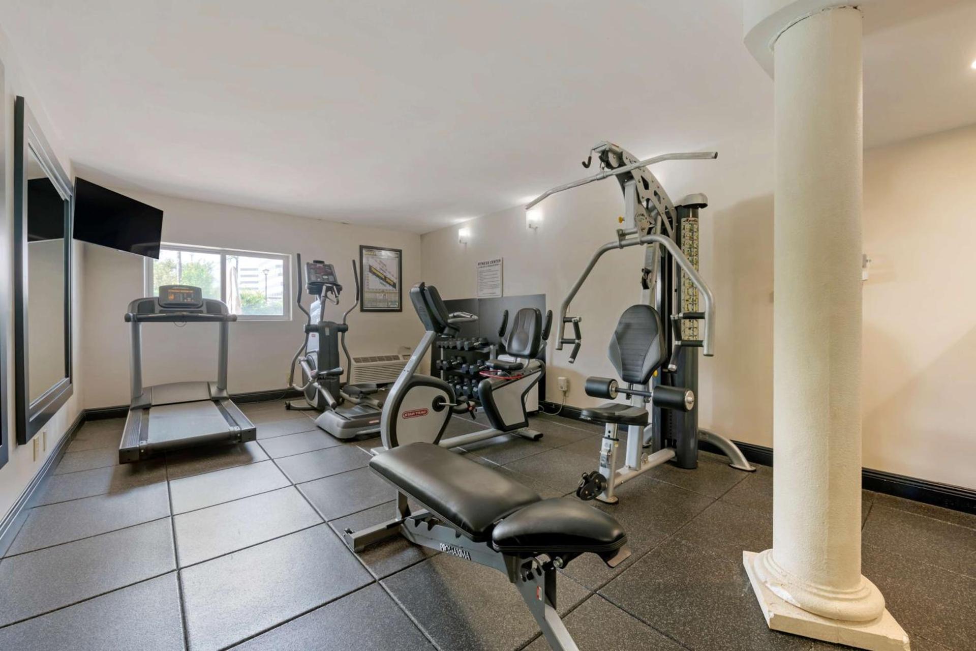 Best Western Plus North Miami-Bal Harbour photo 7