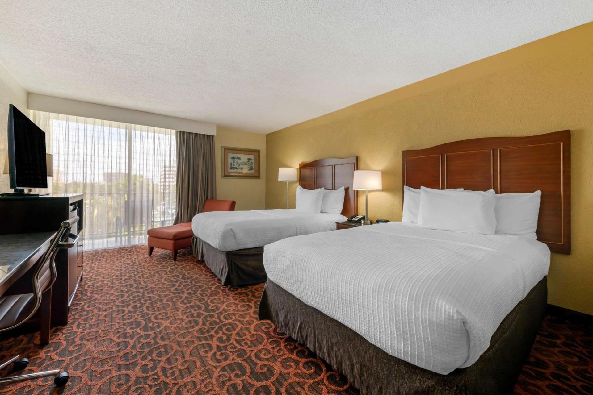 Best Western Plus North Miami-Bal Harbour photo 6