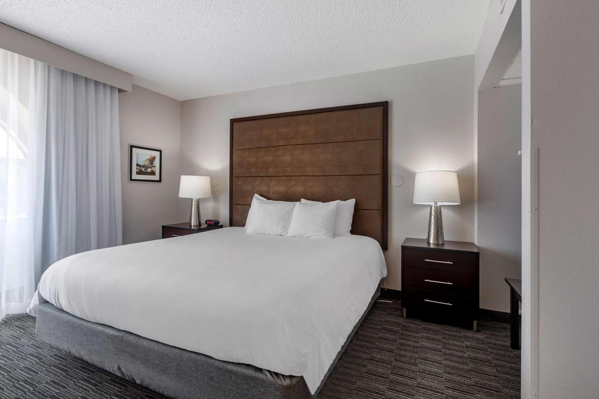 Best Western Plus Como Park Hotel photo 29