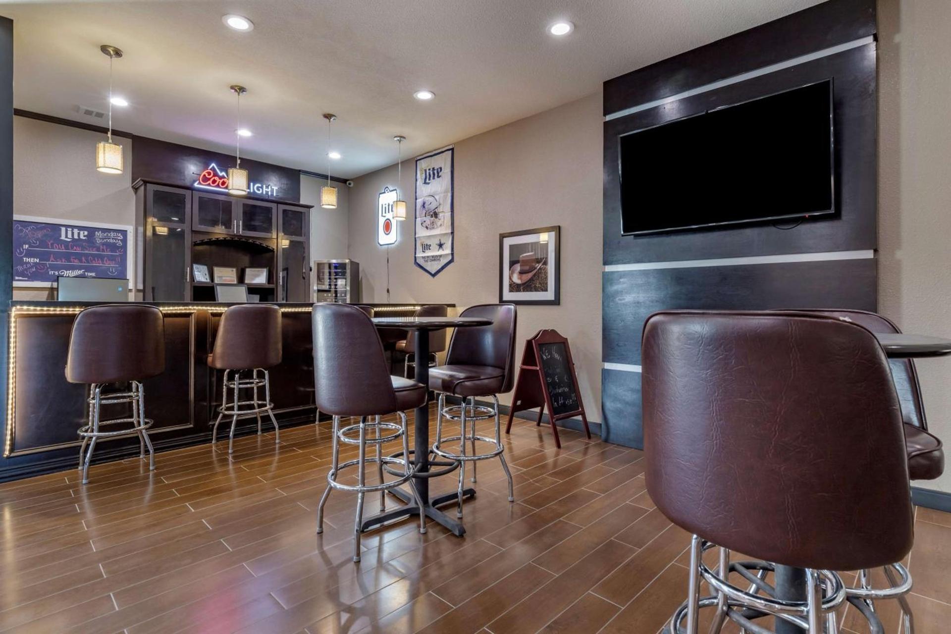 Best Western Plus Big Lake Inn photo 4