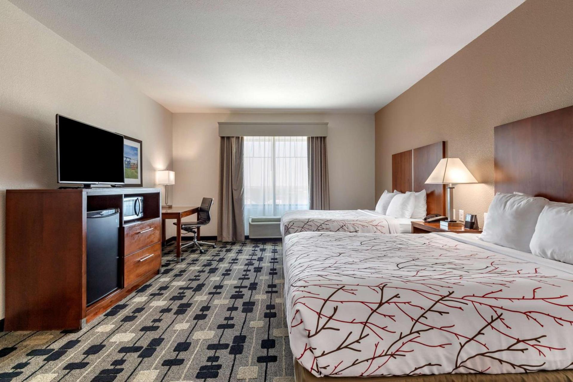 Best Western Plus Big Lake Inn photo 18