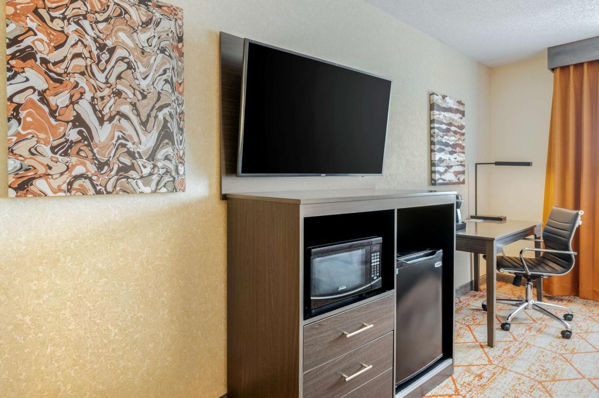 Best Western Plus Warsaw photo 16