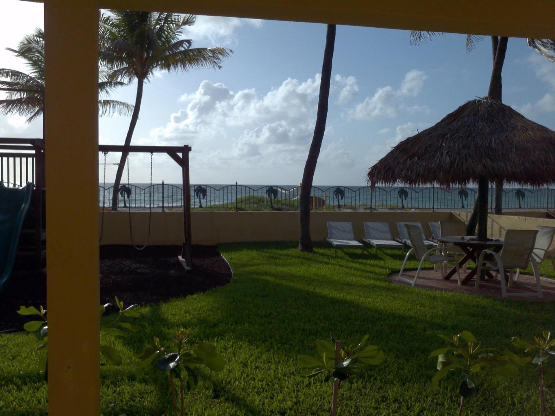 Ebb Tide Resort photo 40