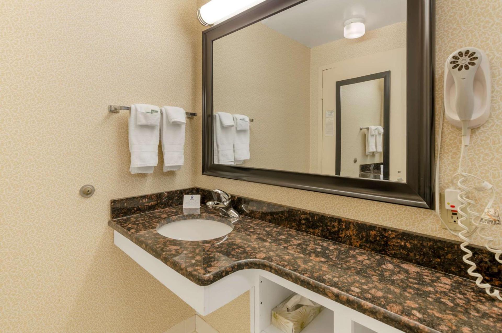 Best Western Lexington Inn photo 18
