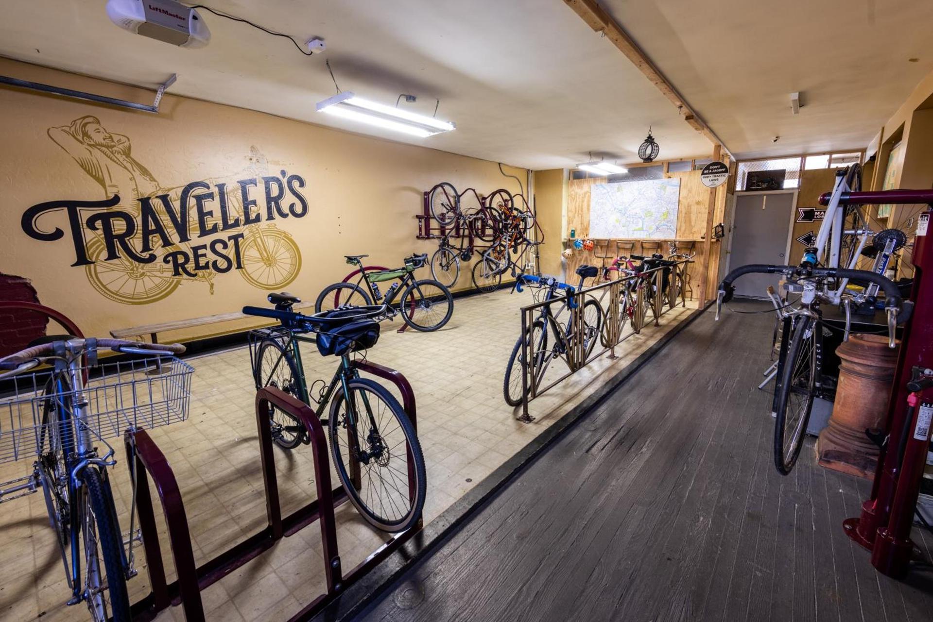 Traveler's Rest Hotel photo 18