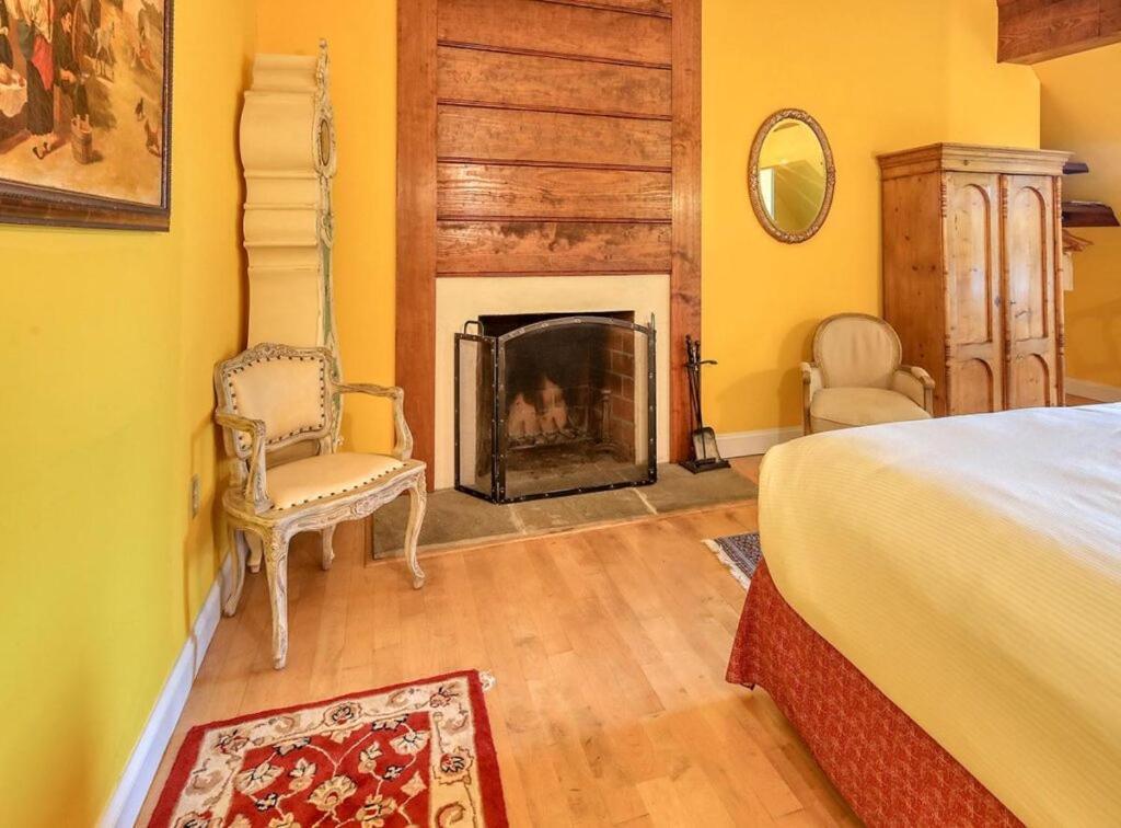 Wedmore Place photo 73