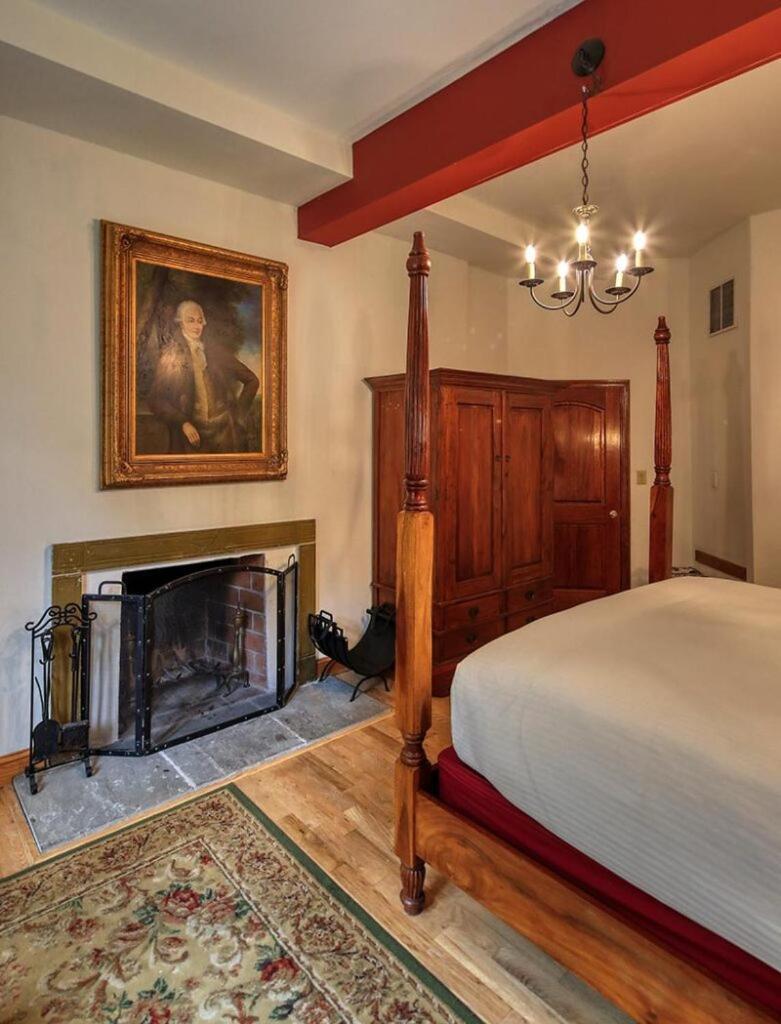 Wedmore Place photo 76