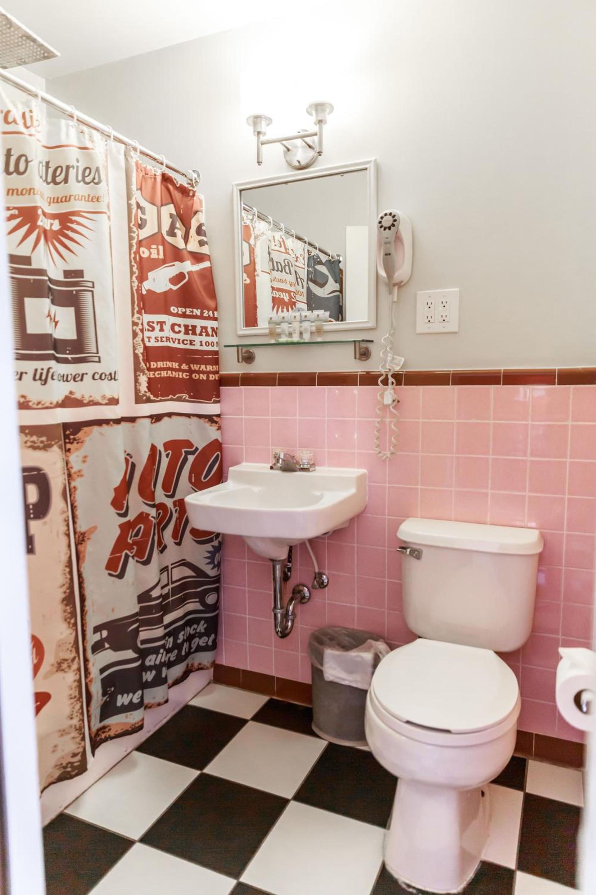 Retro Inn at Mesa Verde photo 9