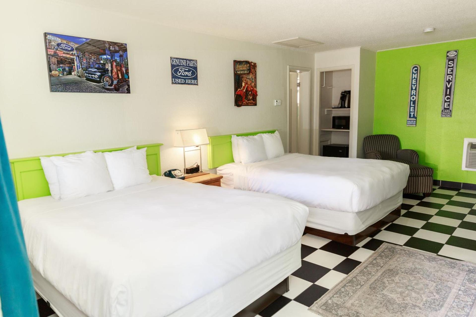 Retro Inn at Mesa Verde photo 14