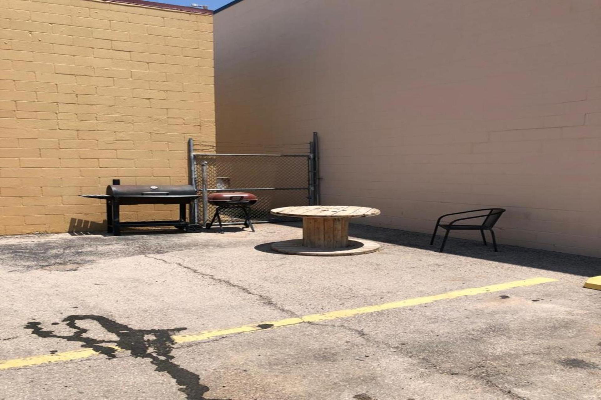 Oyo Hotel Odessa TX, East Business 20 photo 46
