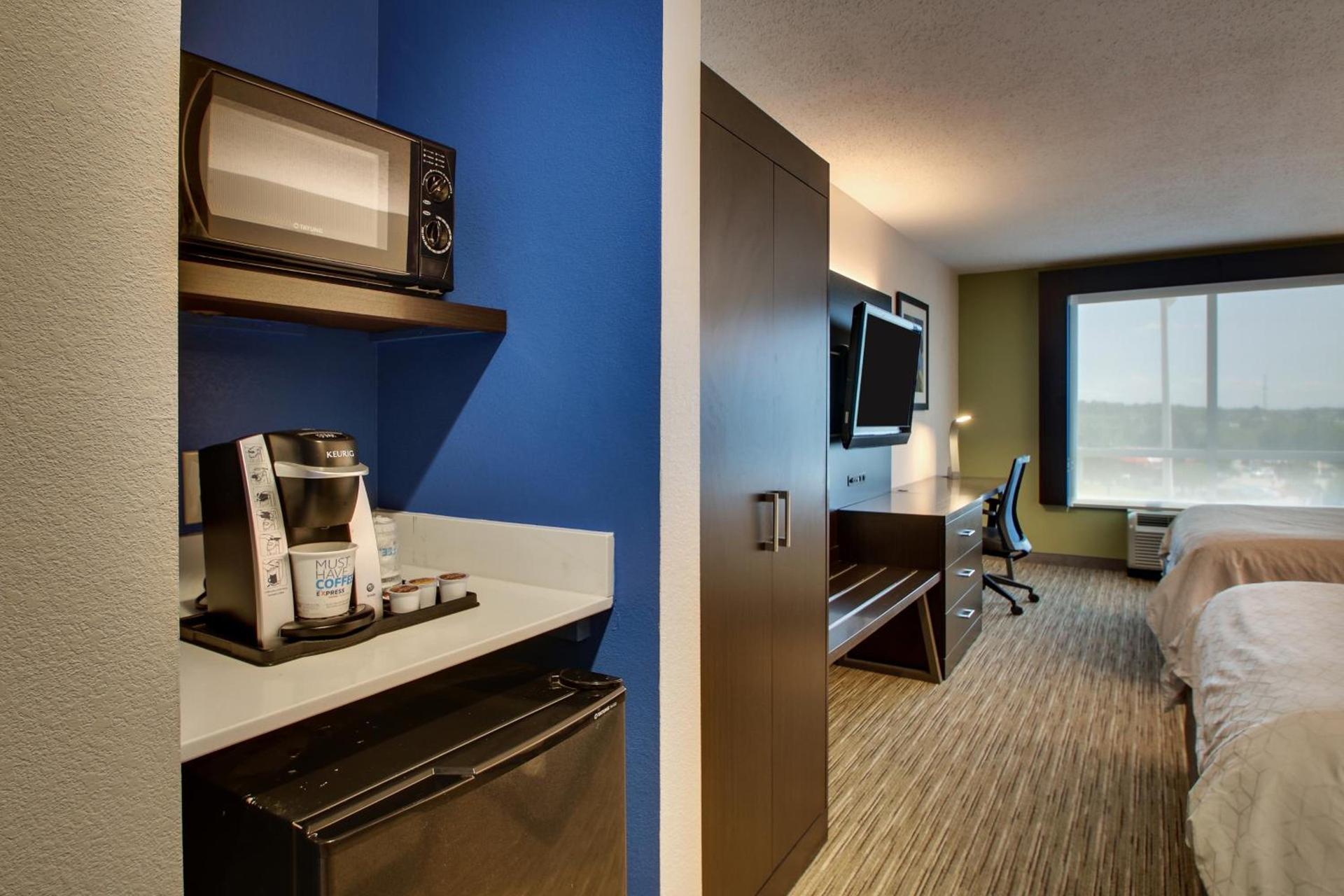 Holiday Inn Express Georgetown by IHG photo 7