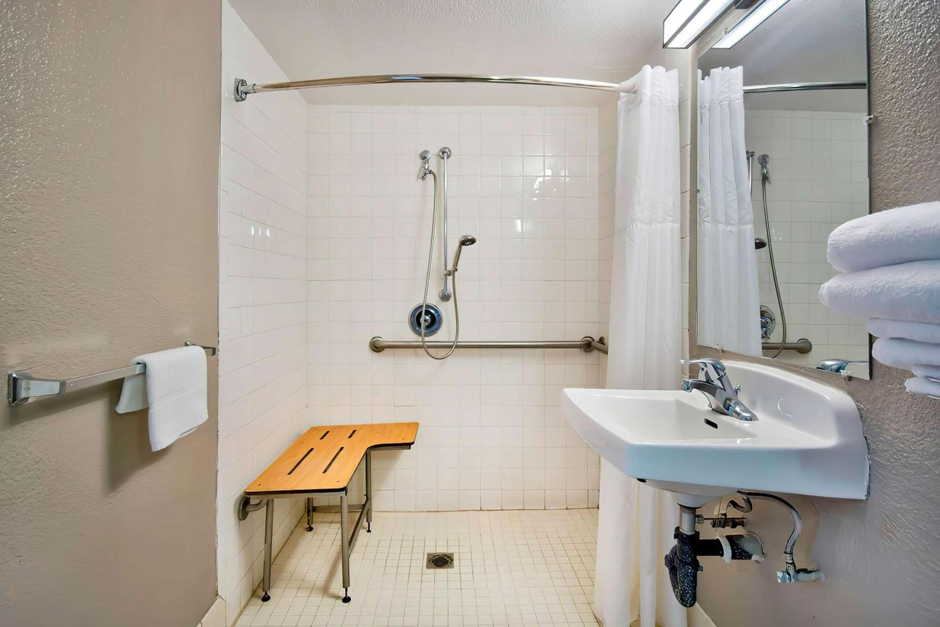 Motel 6-Vallejo, CA - Six Flags West photo 20