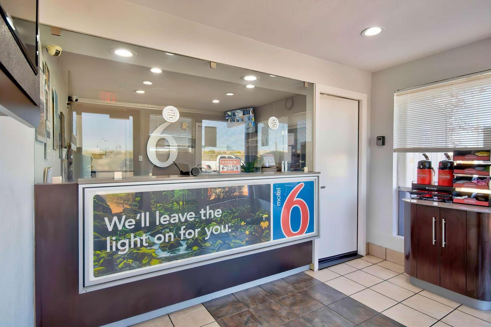 Motel 6-Vallejo, CA - Six Flags West photo 24