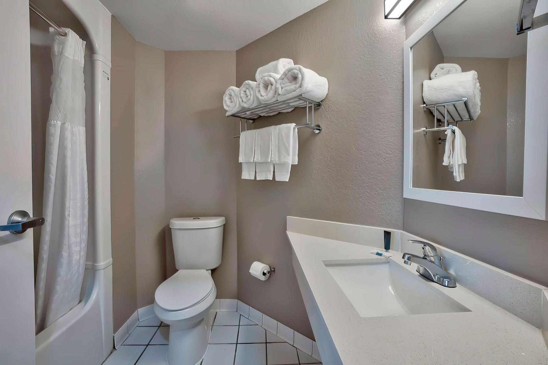 Motel 6-Denison, TX photo 19