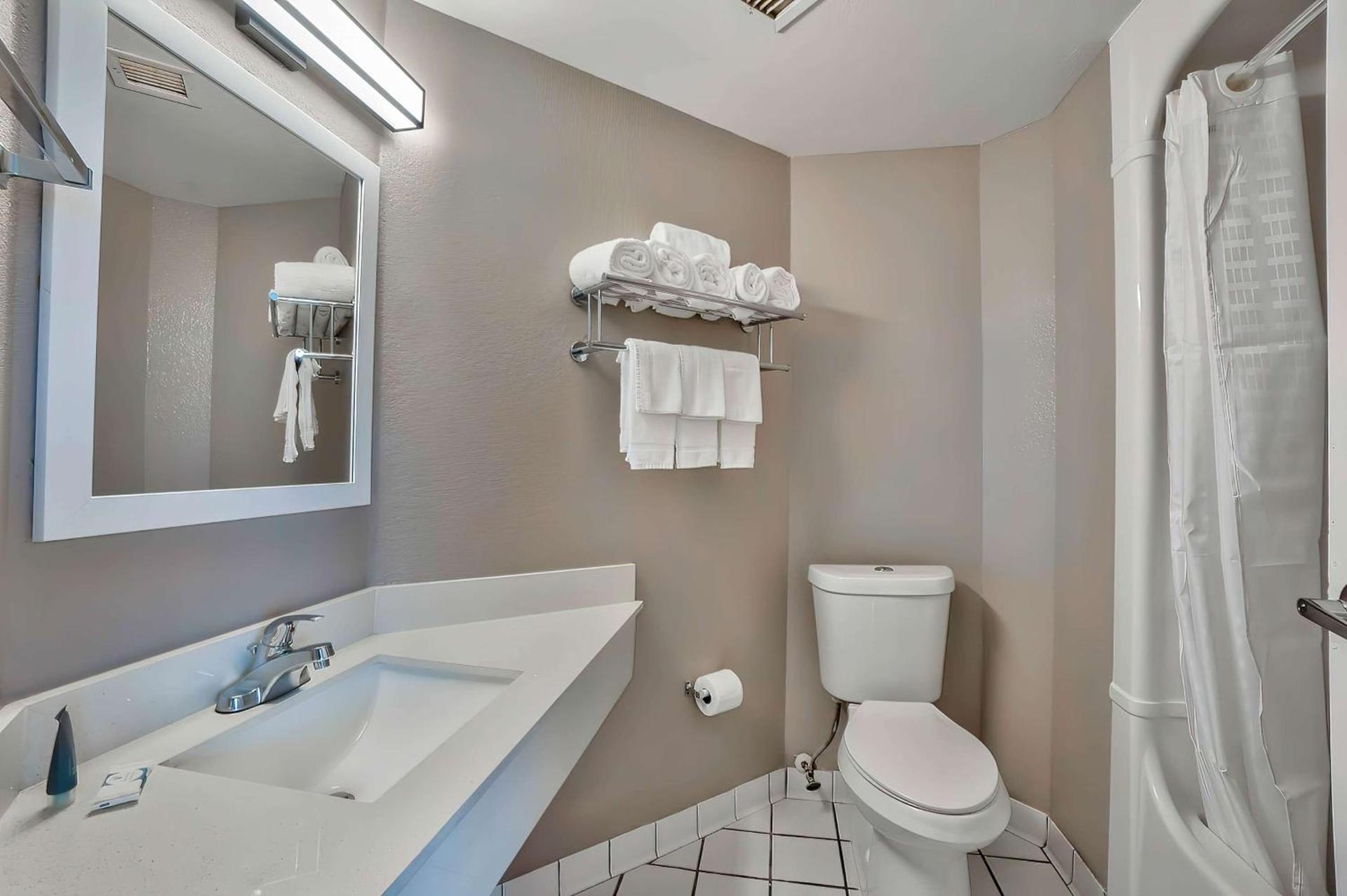 Motel 6-Denison, TX photo 21