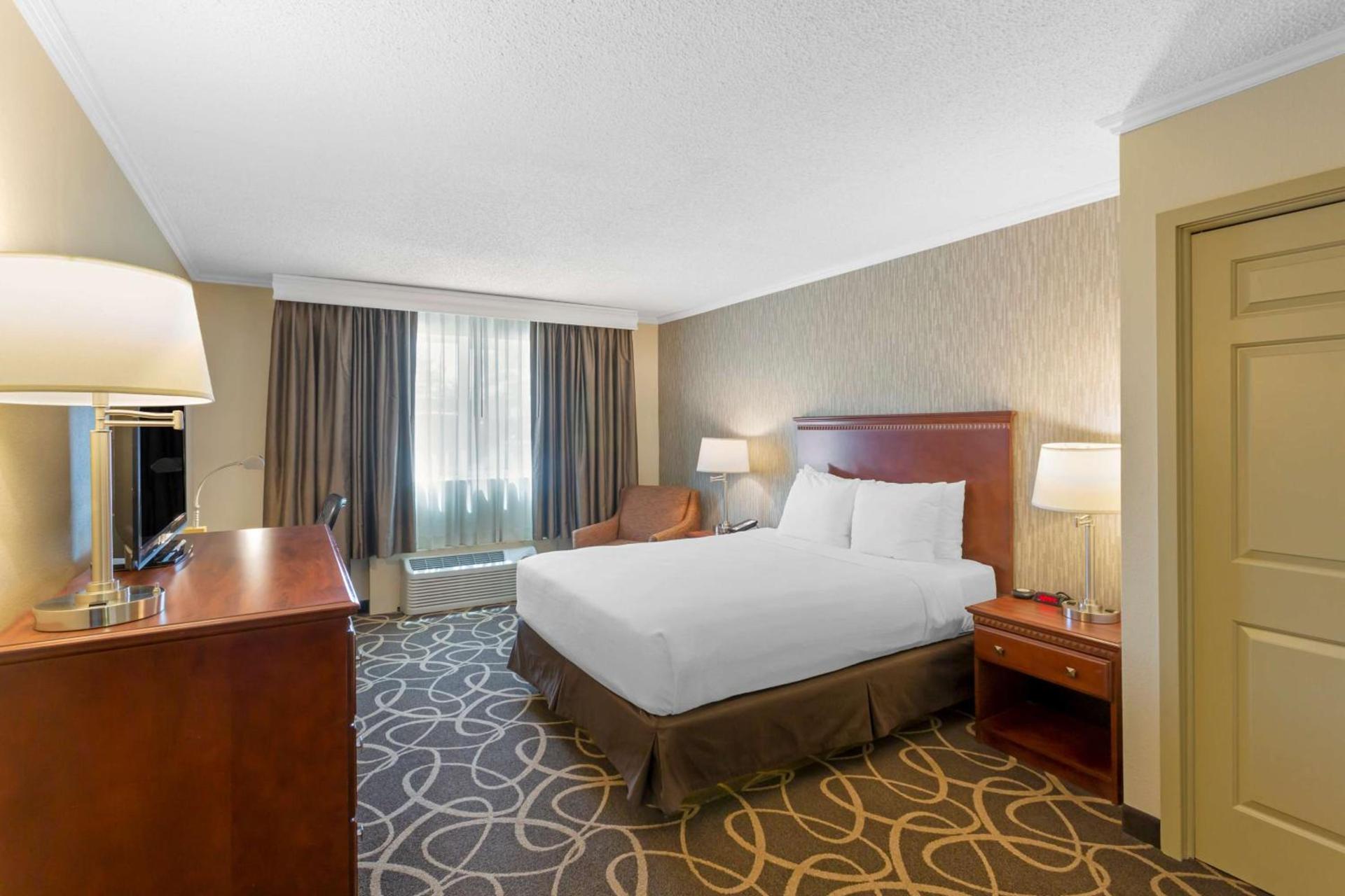 Best Western Plus Burley Inn & Convention Center photo 3